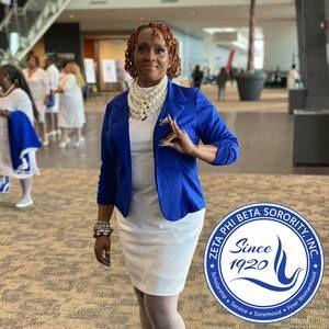 Meet your Posher, Denise